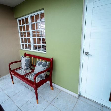 Appartement Luxury Retreat With Private Jacuzzi And Mountain Views Free Parking à Ponce Extérieur photo
